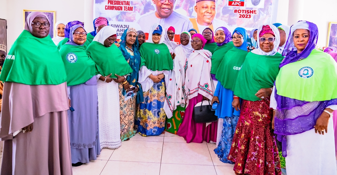 PHOTO NEWS: Ajimobi's wife mobilises support for Tinubu-Shettima in Oyo State 3 IMG 20230106 WA0005