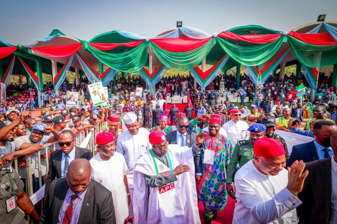 PHOTO NEWS: Enugu Governor, Ugwuanyi, welcomes Tinubu ahead APC campaign in the state 9 IMG 20230111 WA0027