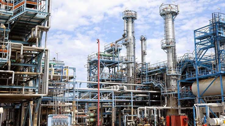 Rebirth of PH refinery another evidence of Buhari's acumen -BMO 1 images 22